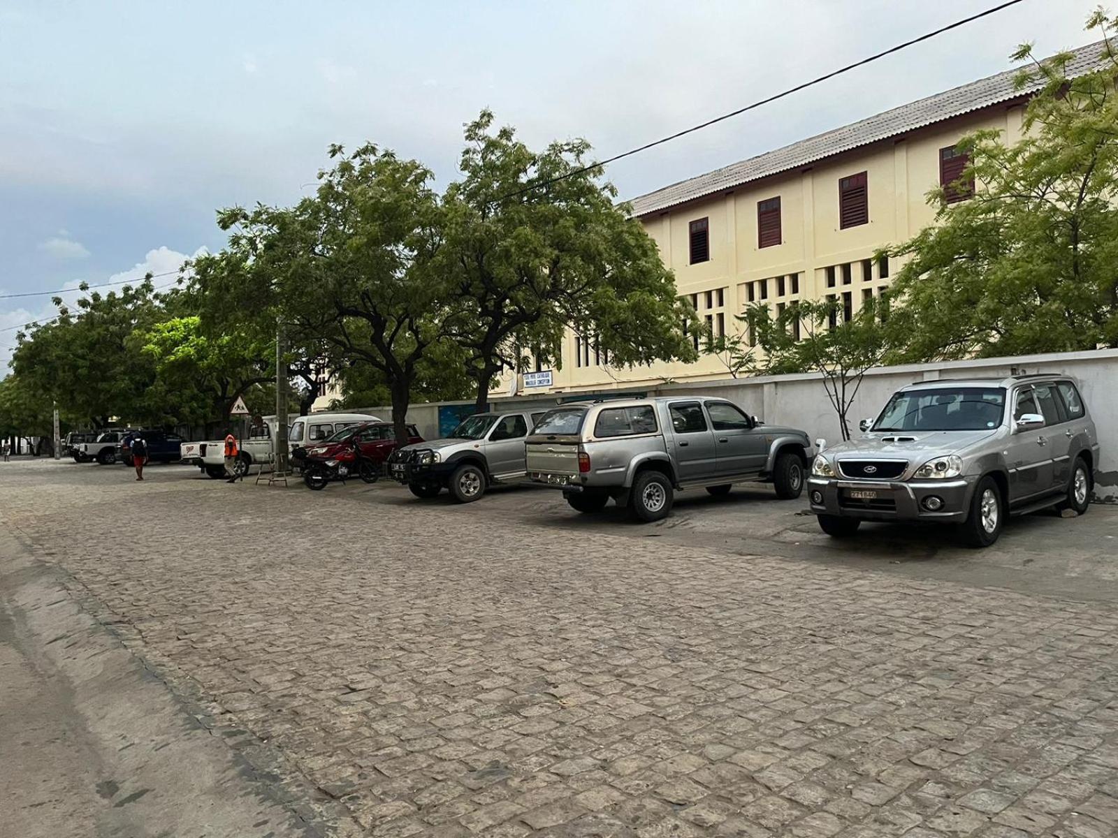 Hotel Menabe Morondava Extérieur photo