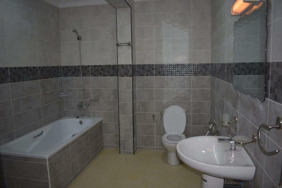 Hotel Menabe Morondava Extérieur photo