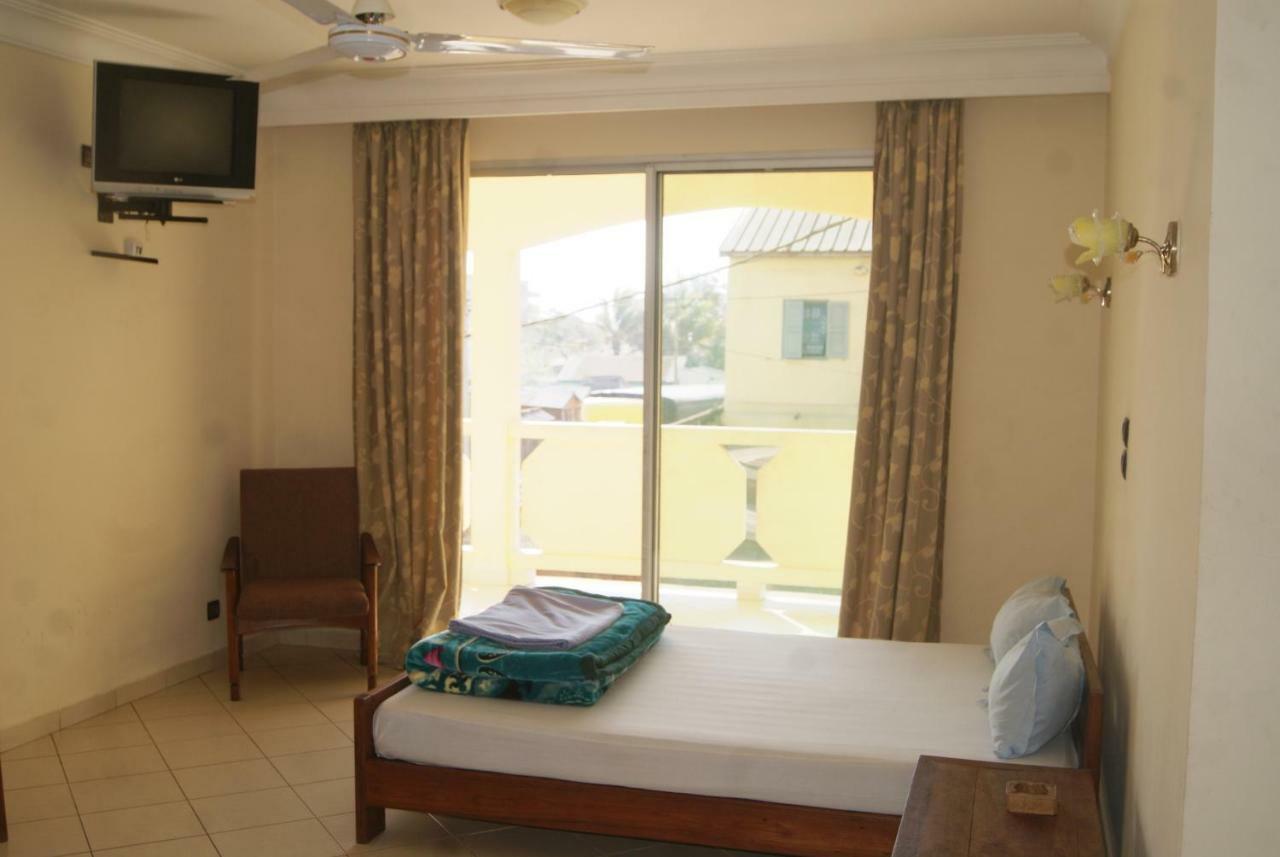 Hotel Menabe Morondava Extérieur photo